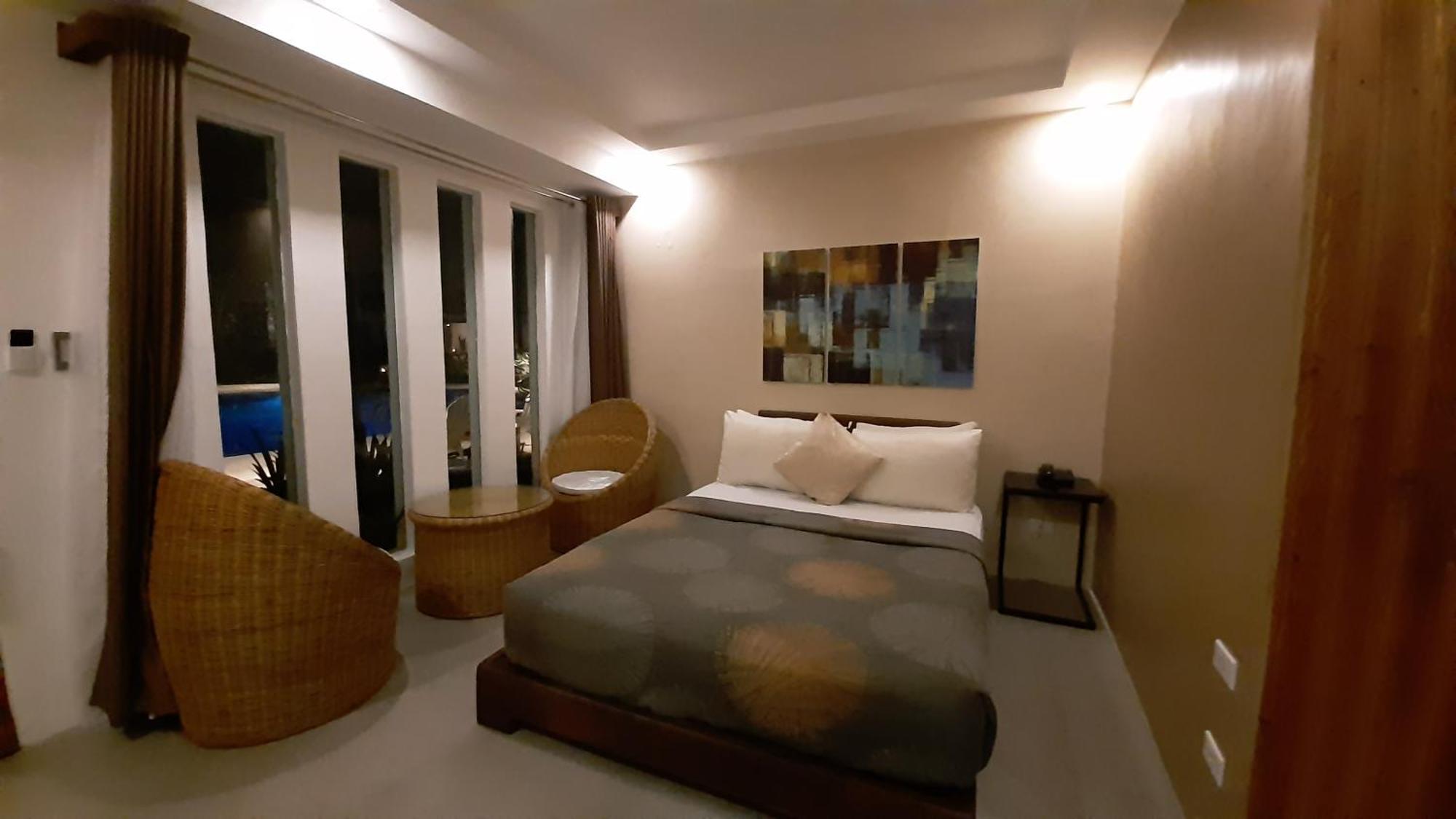 Urban Sands Hotel Iloilo מראה חיצוני תמונה