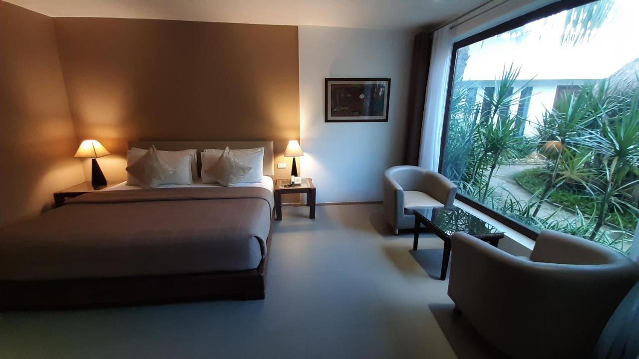 Urban Sands Hotel Iloilo מראה חיצוני תמונה