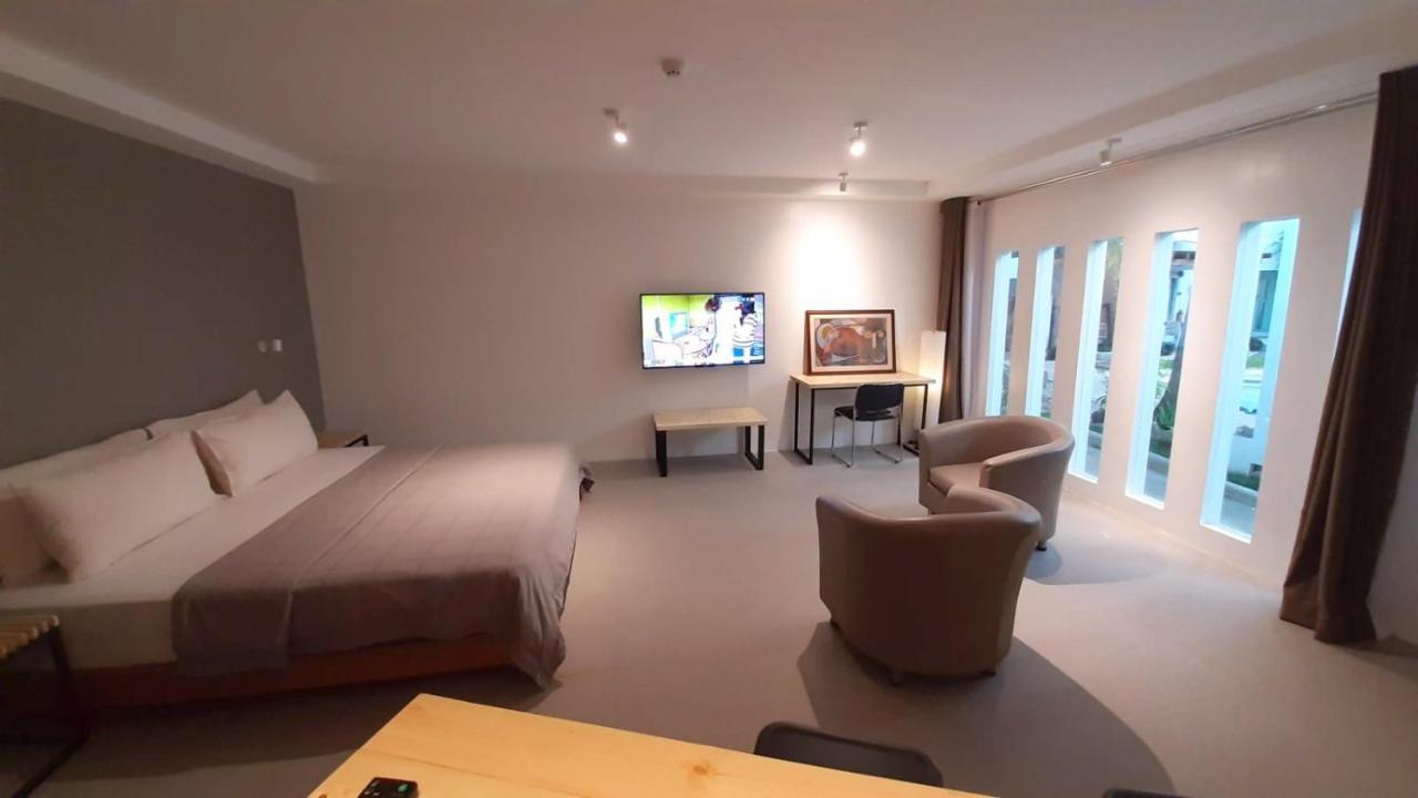 Urban Sands Hotel Iloilo מראה חיצוני תמונה