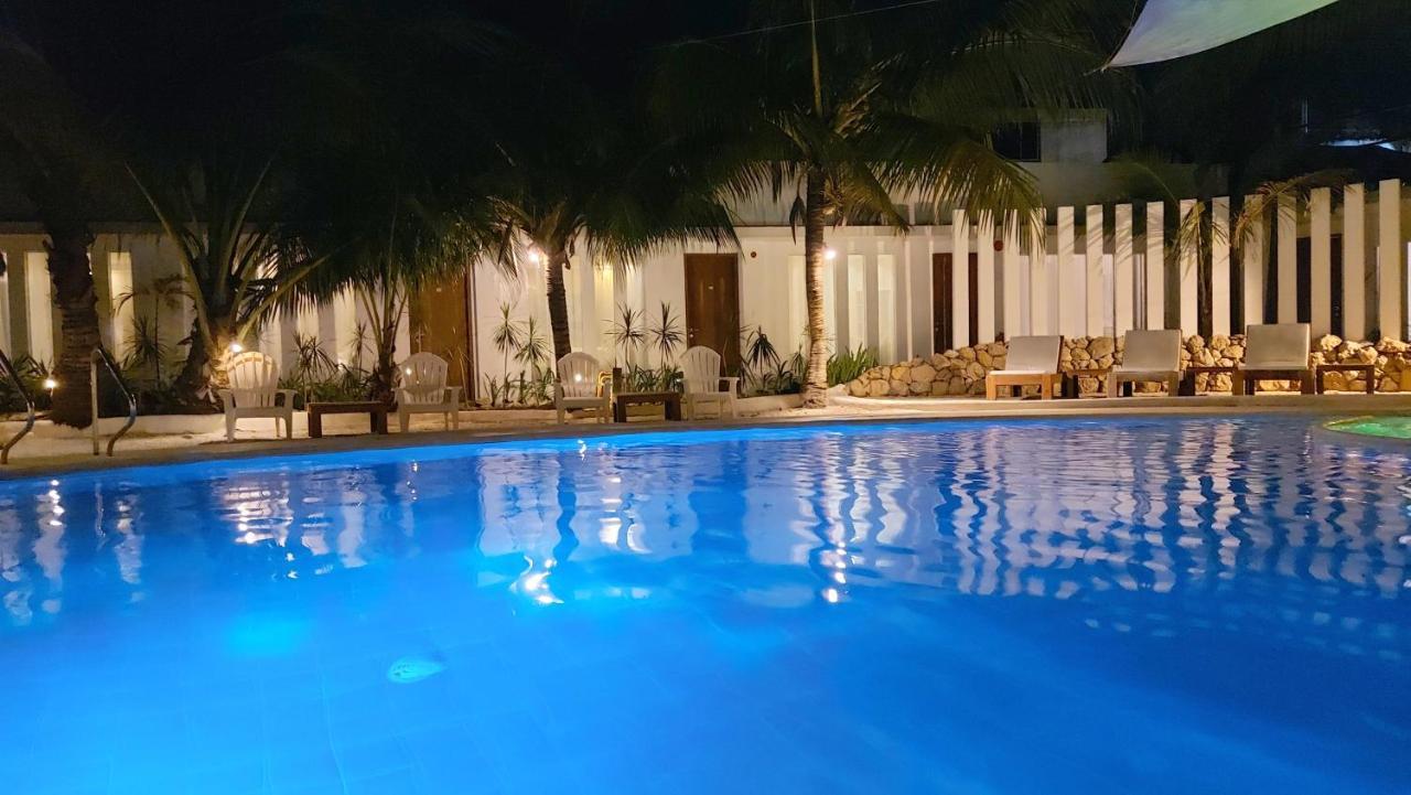 Urban Sands Hotel Iloilo מראה חיצוני תמונה