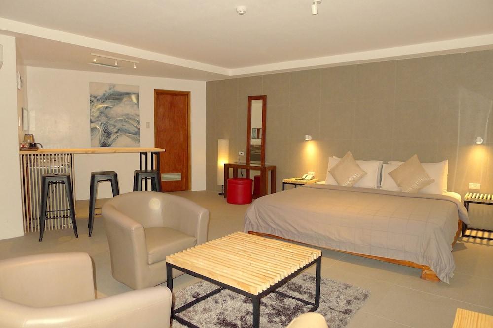 Urban Sands Hotel Iloilo מראה חיצוני תמונה