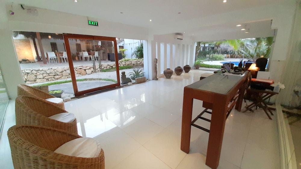 Urban Sands Hotel Iloilo מראה חיצוני תמונה
